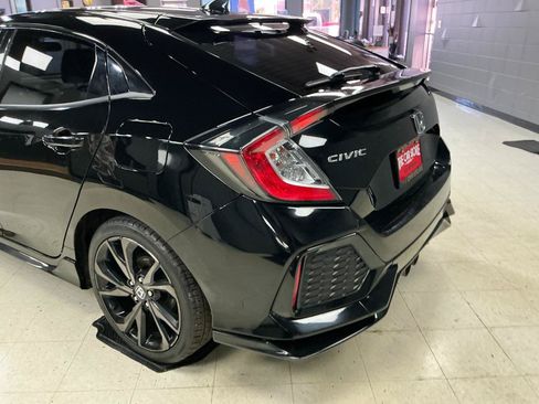 Used 2018 Honda Civic Sport image 30