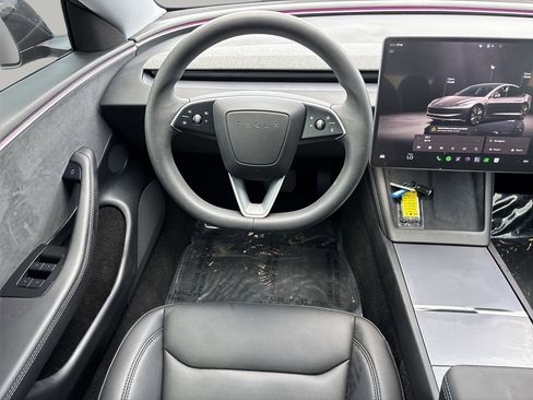 Used 2025 Tesla Model 3 Long Range AWD/4WD image 13