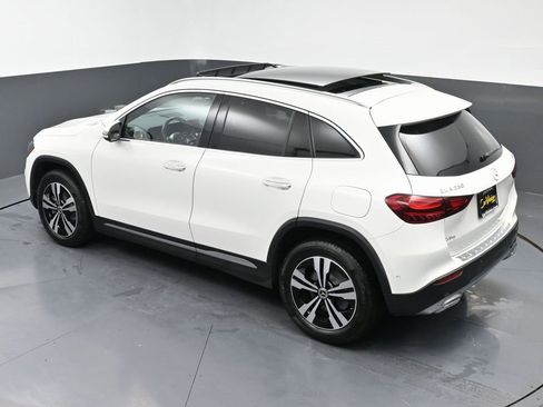 Used 2024 Mercedes-Benz GLA 250 4MATIC image 49
