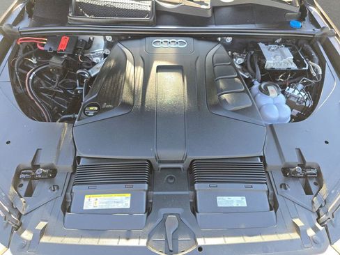 Used 2019 Audi Q7 2.0T Premium Plus w/ Premium Plus Package image 36