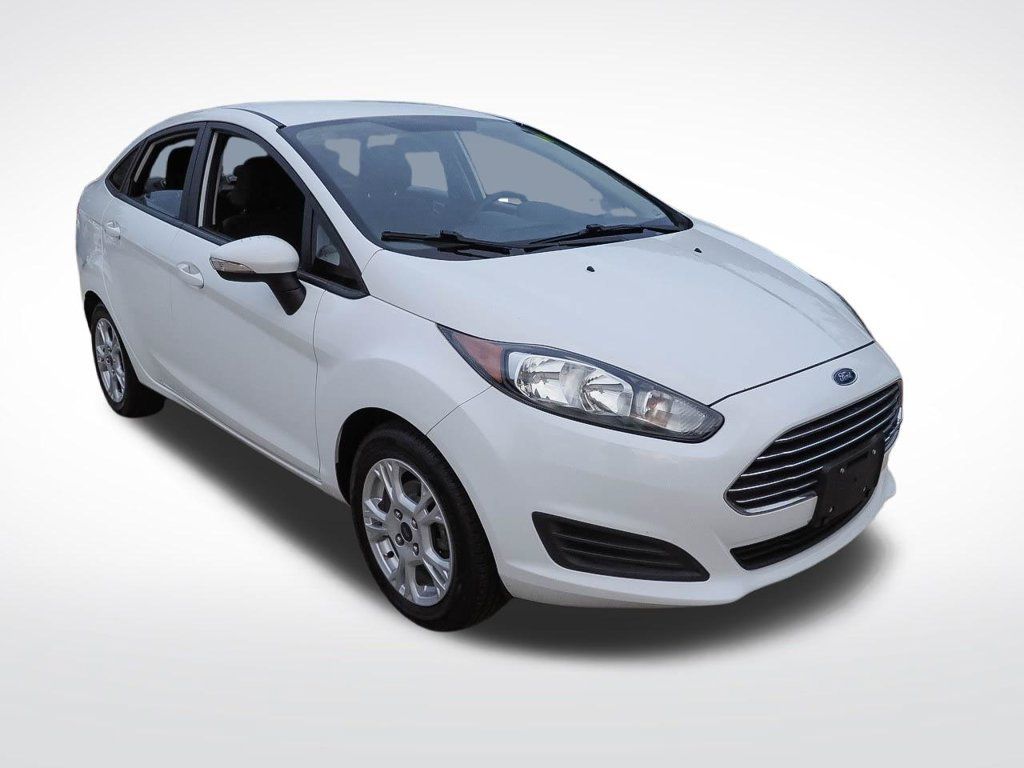 Used 2014 Ford Fiesta SE FWD image 3