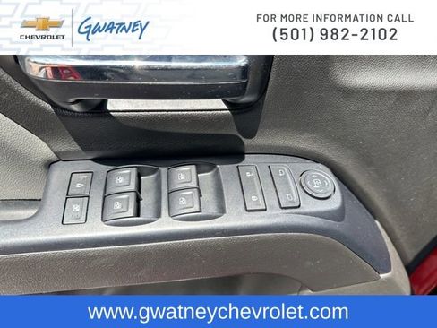 Used 2018 Chevrolet Silverado 1500 Custom w/ Custom Value Package RWD image 19