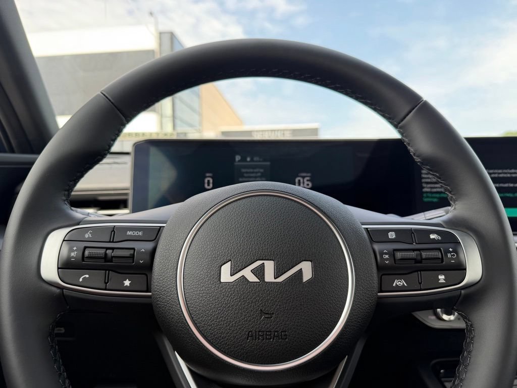 New 2026 Kia K5 GT-Line FWD image 11