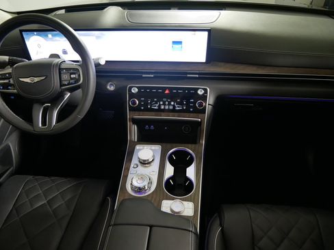 Used 2025 Genesis GV80 3.5T Prestige AWD/4WD image 10
