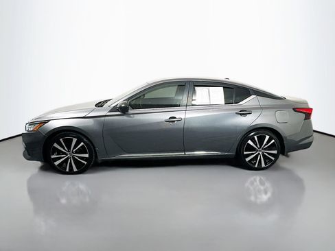 Used 2020 Nissan Altima 2.5 SR FWD image 4