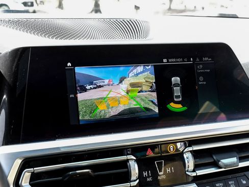 Used 2021 BMW 330i Sedan w/ Convenience Package image 24