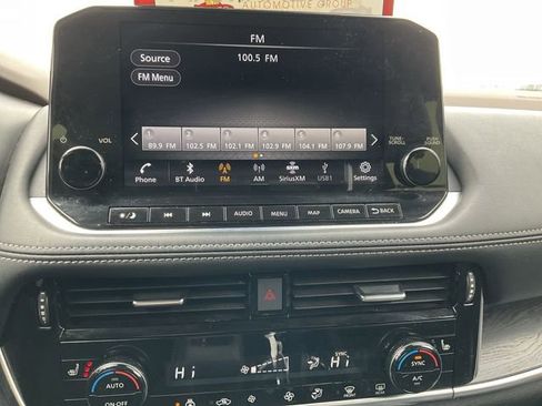 Certified 2023 Nissan Rogue Platinum AWD/4WD image 14