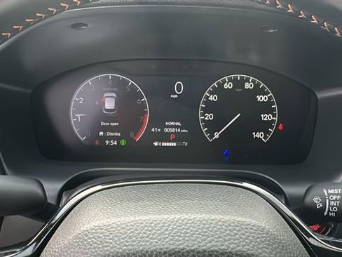 Used 2025 Honda HR-V Sport image 13