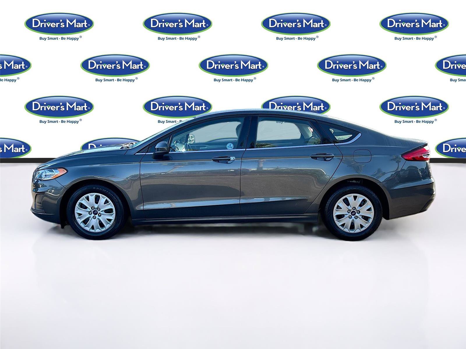 Used 2019 Ford Fusion S FWD image 4