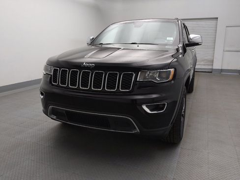 Used 2018 Jeep Grand Cherokee Limited image 15