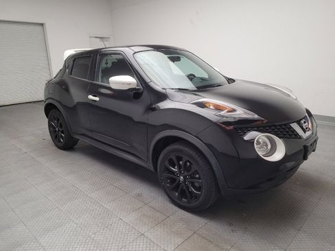 Used 2017 Nissan Juke SV image 13