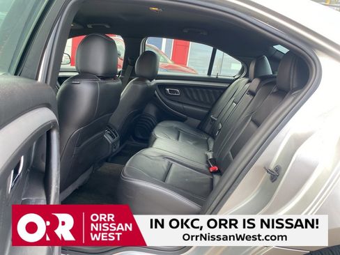 Used 2018 Ford Taurus SEL w/ Equipment Group 201A image 16