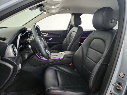 Certified 2022 Mercedes-Benz GLC 300 image 19