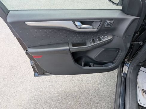 Used 2020 Ford Escape SEL AWD/4WD image 6