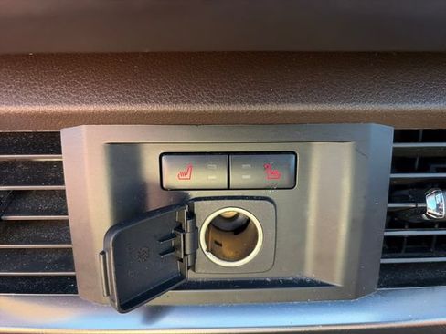 Used 2021 Ford F150 King Ranch w/ Equipment Group 601A High AWD/4WD image 35