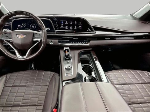 Used 2024 Cadillac Escalade Sport Platinum w/ LPO, ONYX Package RWD image 16