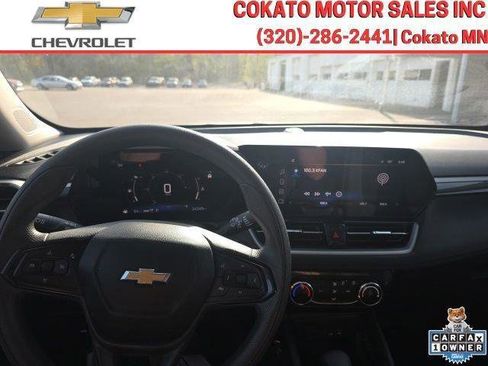 Used 2025 Chevrolet TrailBlazer LT AWD/4WD image 21