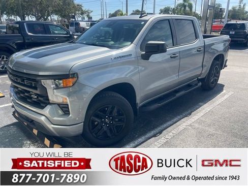 Used 2024 Chevrolet Silverado 1500 Custom AWD/4WD image 1