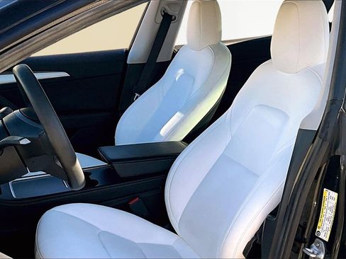 Used 2021 Tesla Model 3 Long Range image 24