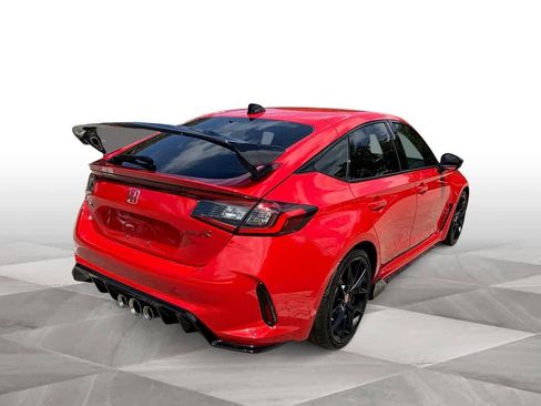 Used 2025 Honda Civic Type R image 8
