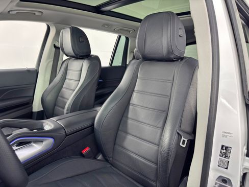 Used 2024 Mercedes-Benz GLS 580 GLS 580 w/ Night Package image 48