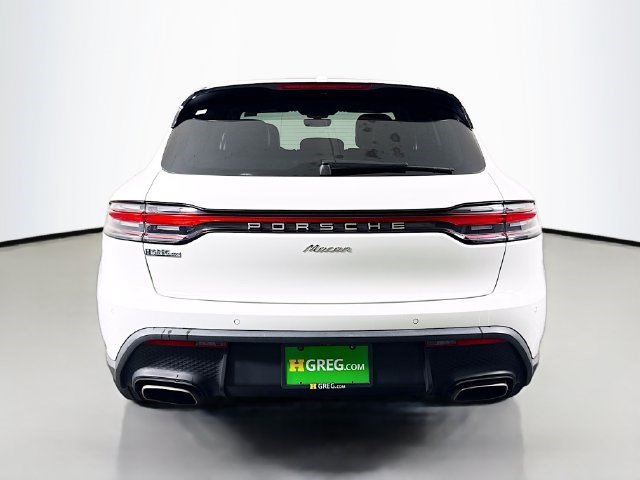 Used 2023 Porsche Macan AWD/4WD image 8