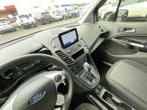 Used 2023 Ford Transit Connect XLT FWD image 25