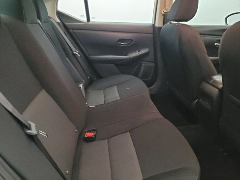Used 2025 Nissan Sentra SV FWD image 19