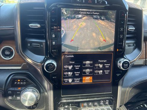 Used 2019 RAM 1500 Limited AWD/4WD image 15
