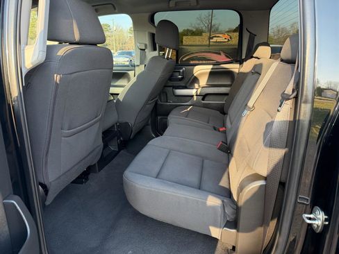 Used 2018 Chevrolet Silverado 1500 LT w/ Texas Edition AWD/4WD image 10