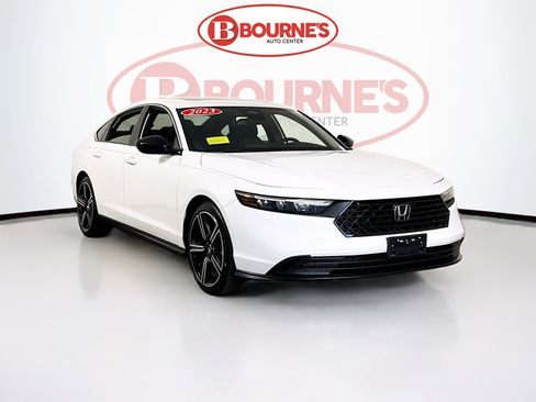 Used 2023 Honda Accord Sport image 1