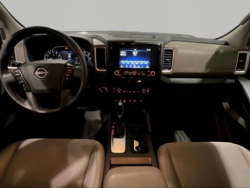 Used 2023 Nissan Frontier SV w/ SV Convenience Package AWD/4WD image 8