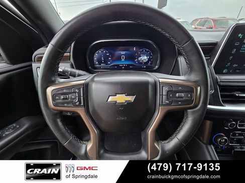 Used 2024 Chevrolet Tahoe High Country AWD/4WD image 14