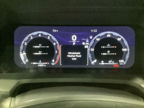 Used 2024 Toyota Tacoma TRD Off-Road image 10