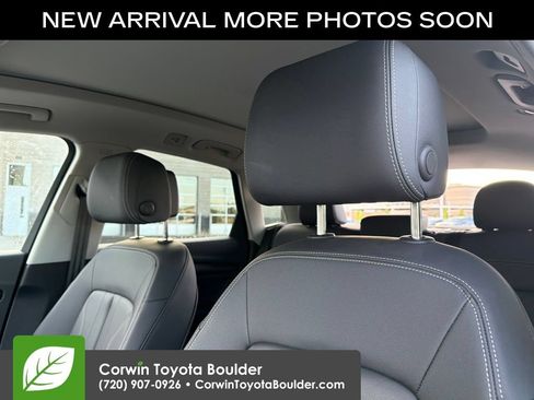 Used 2025 Audi Q5 2.0T Premium Plus w/ Premium Plus Package AWD/4WD image 12