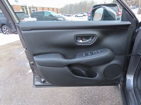 Certified 2023 Honda HR-V LX image 15
