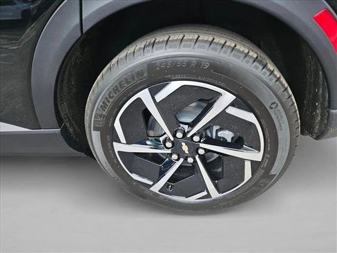 New 2026 Chevrolet Equinox EV LT image 10