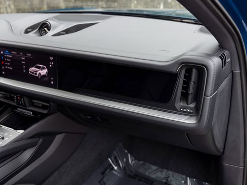 New 2025 Porsche Cayenne S image 55