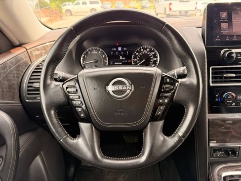Used 2022 Nissan Armada Platinum w/ Captain's Chairs Package RWD image 16