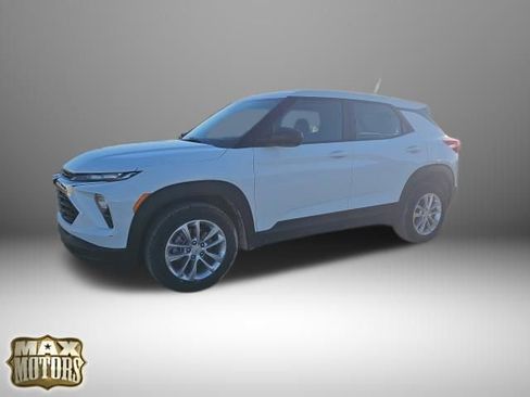 Used 2024 Chevrolet TrailBlazer LS image 4