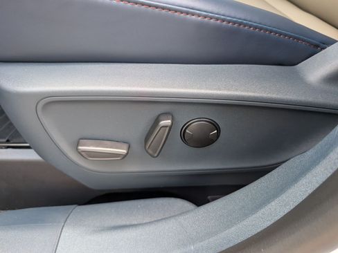 New 2026 Ford Maverick Lariat AWD/4WD image 15