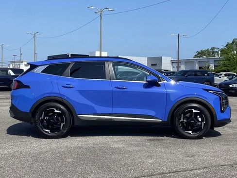New 2026 Kia Sportage EX FWD image 2
