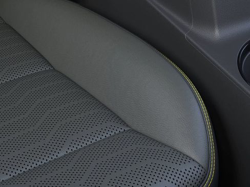 New 2026 Chevrolet Colorado ZR2 w/ Technology Package image 21