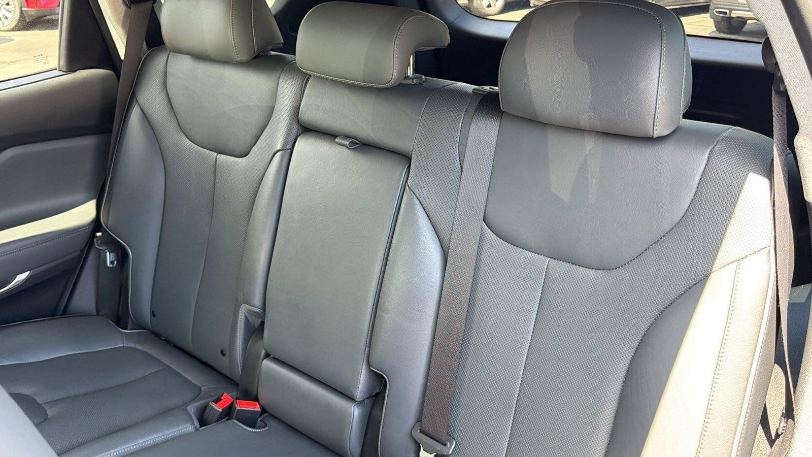 Used 2021 Hyundai Santa Fe Limited FWD image 24