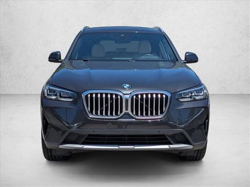 Used 2022 BMW X3 xDrive30i AWD/4WD image 2