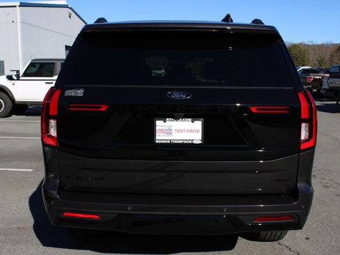 New 2025 Ford Expedition Max Platinum w/ Stealth Performance Package image 4