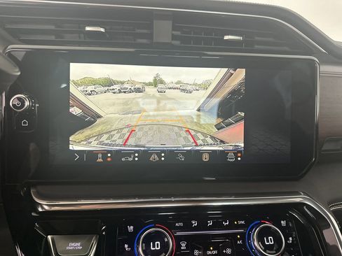 Certified 2024 GMC Sierra 2500 Denali Ultimate image 35