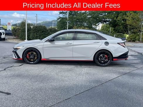 Used 2025 Hyundai Elantra N FWD image 2