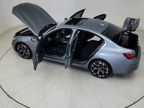 Used 2025 BMW 330i xDrive Sedan image 87