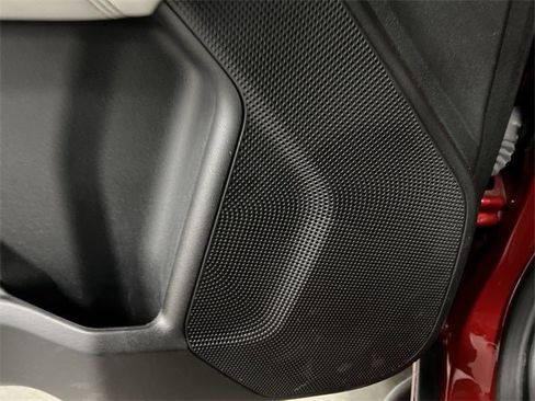 Certified 2024 GMC Canyon AT4X image 83